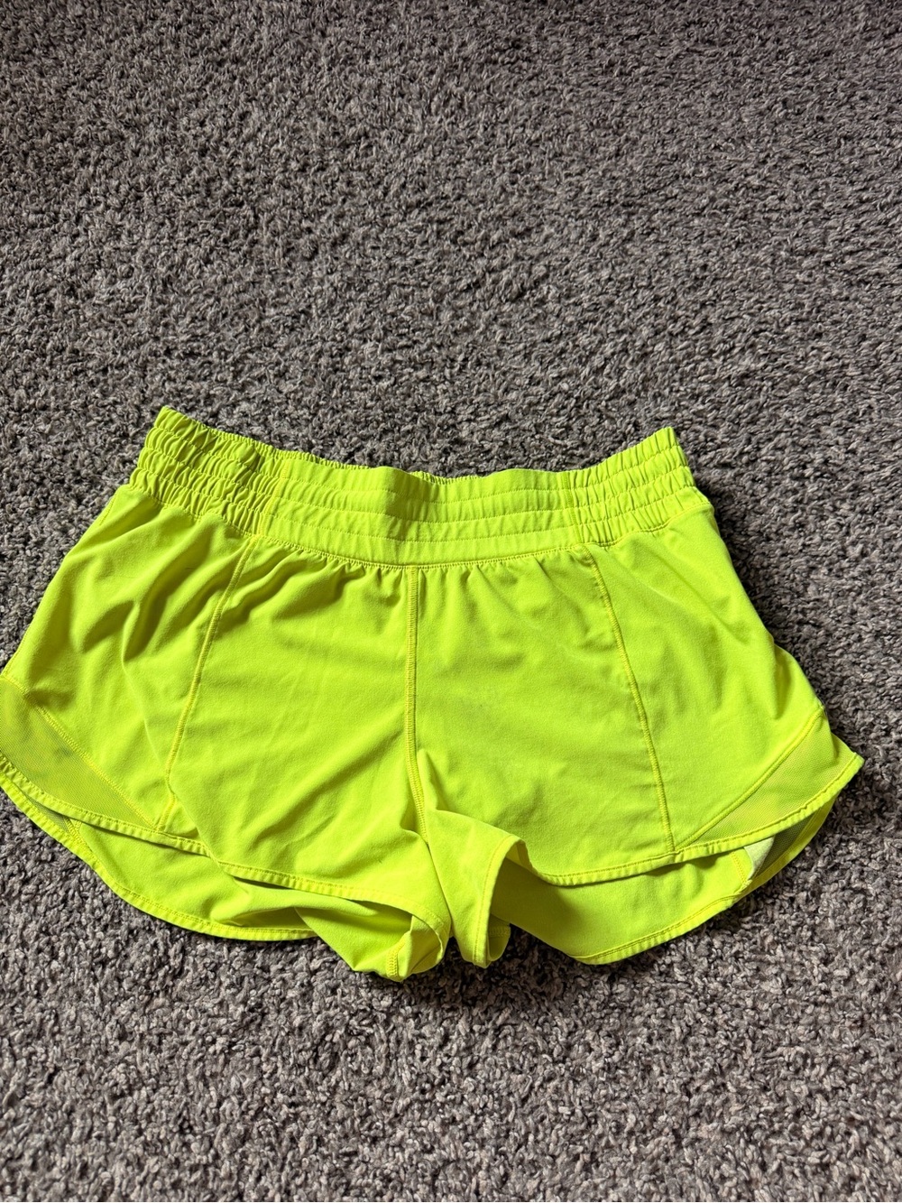 Hotty hot 2.5 size 8 electric lemon